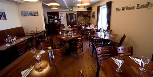 The White Lady Hotel Kinsale Exteriör bild